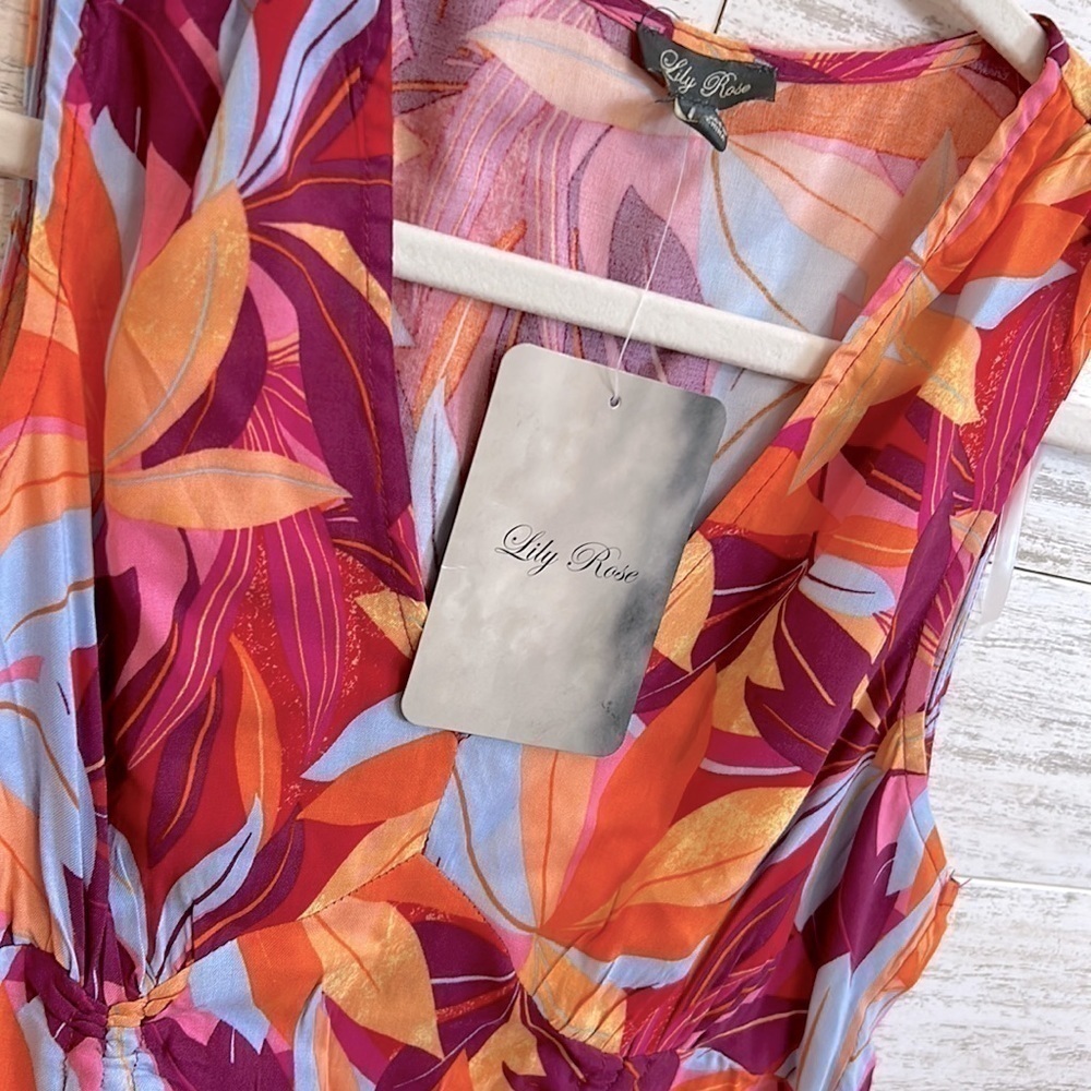 Lily Rose Crop Top | SIZE S - Picture 3 of 6